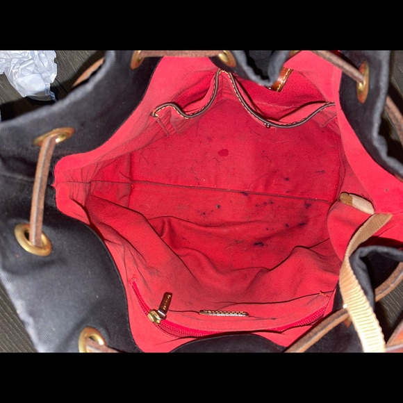 Dooney & Bourke Bucket Bag - Picture 5 of 5